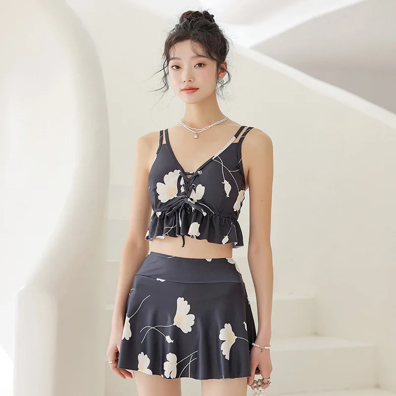 Skirt Split Three-piece Swimsuit Women's Large Size Small Chest Korea 2023 Fashionable New Coverup and Thin Hot Spring Swimsuit