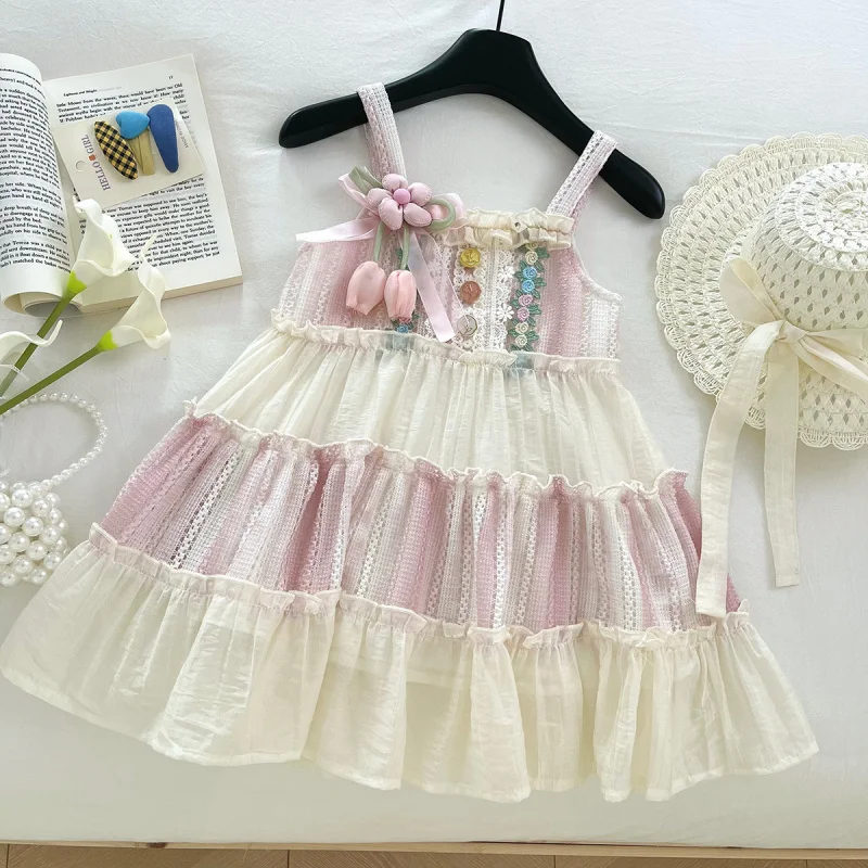 

2025Girls' Summer New Style Sweet Floral Vacation Princess Dress with Straps