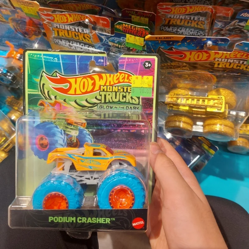 

New Arrivalsl Hot Wheels Monster Truck Glow In The Dark Serise Die Cast Model Car Decoration Collection Surprise Toys