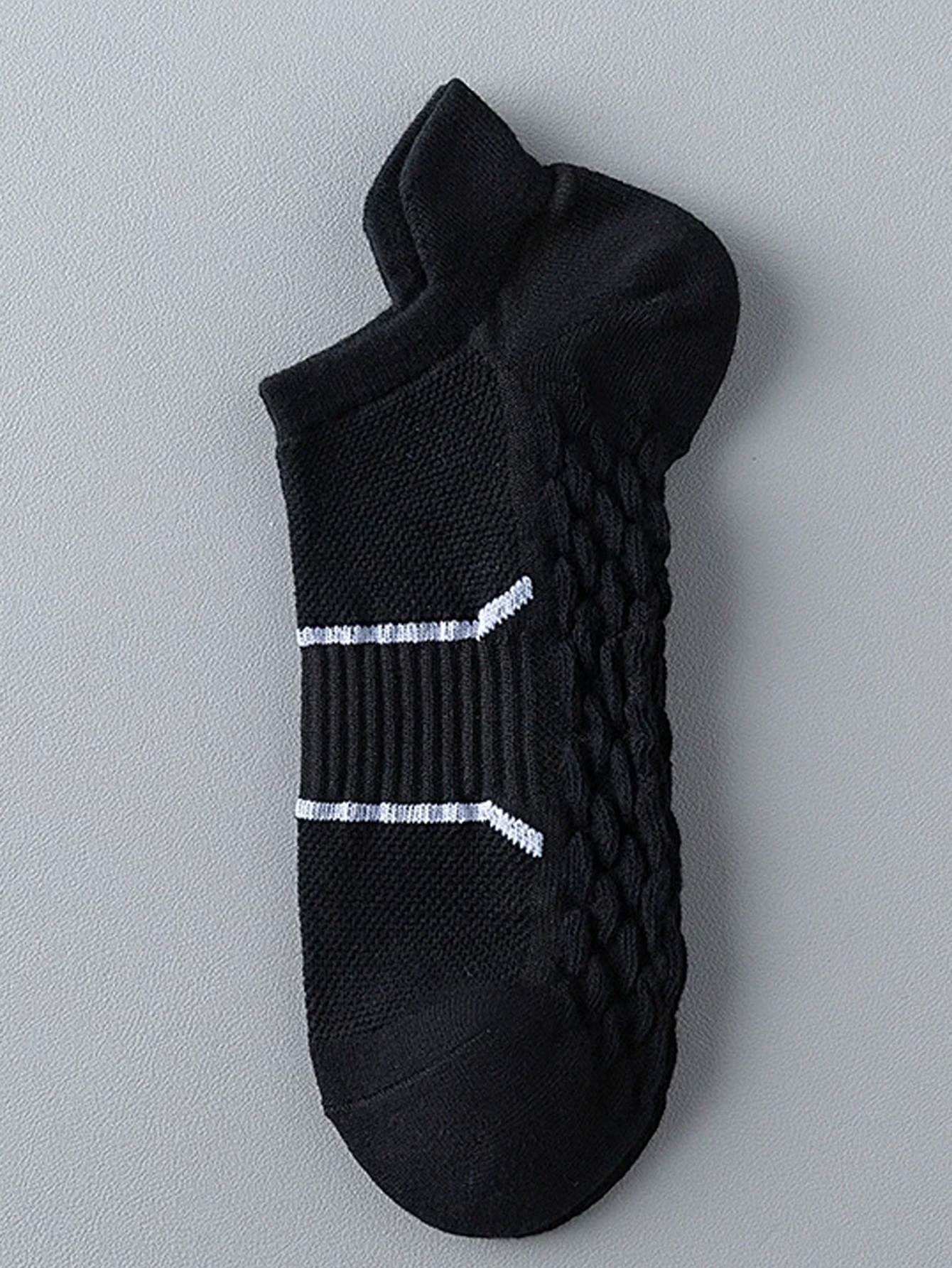 4Pairs Men's Winter Sports Socks Set Thick Warm Moisture-Wicking Solid Color Cotton Black White Business Socks for Men view 6