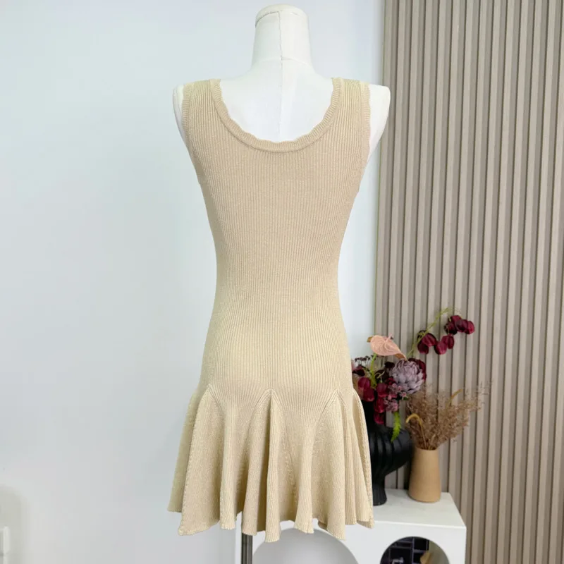 Wysokiej jakości damska dzianinowa krótka sukienka na lato 2025, nowa, dopasowana sukienka swetrowa na imprezę, wieczorowa sukienka mini, odzież damska.