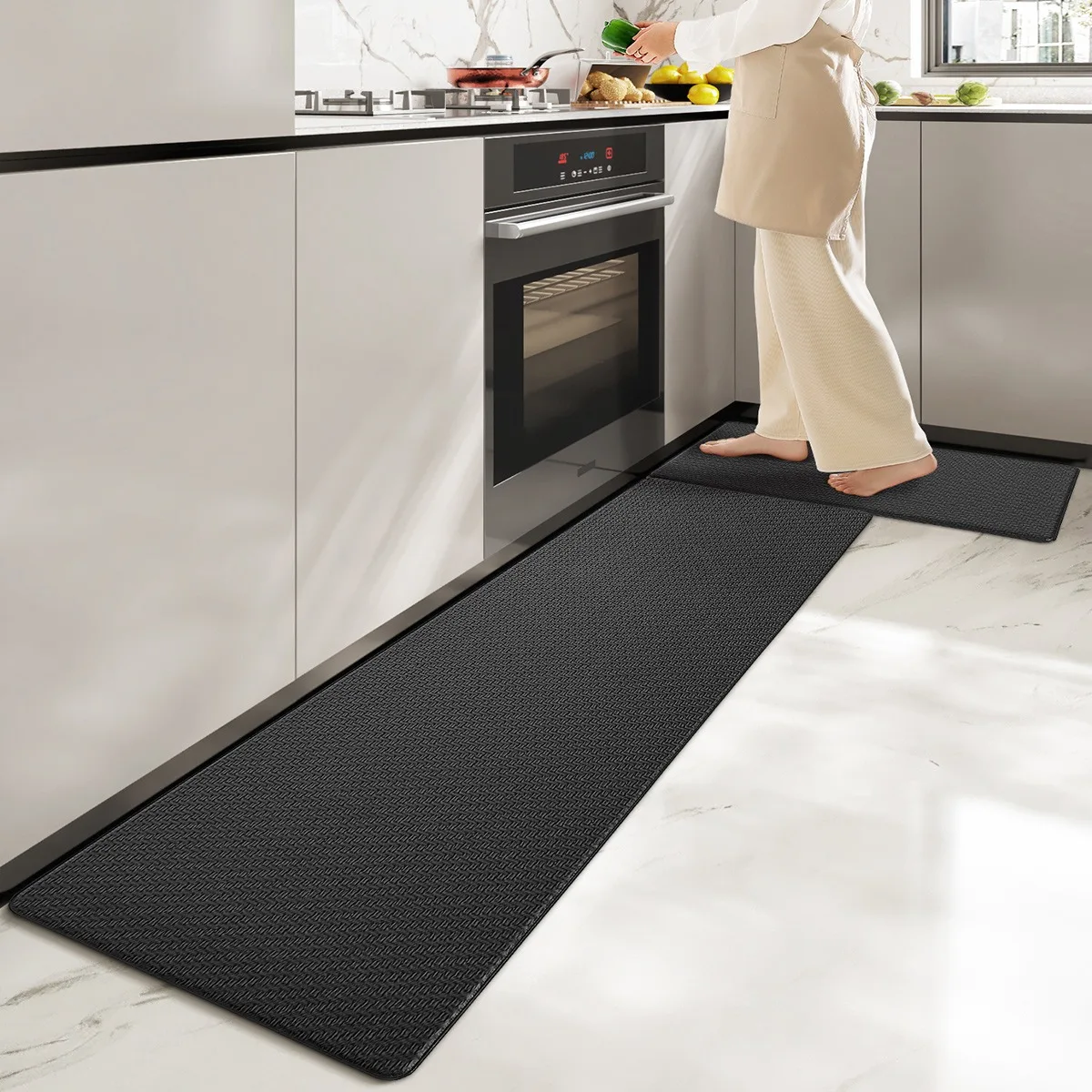 

2pcs Kitchen Rugs Set, Non-Slip Waterproof Polyurethane Mats, Braided Pu Leather, Machine Washable, for Kitchen, Laundry, Floor, 17.5"x29.5" + 17.5"x59", Black