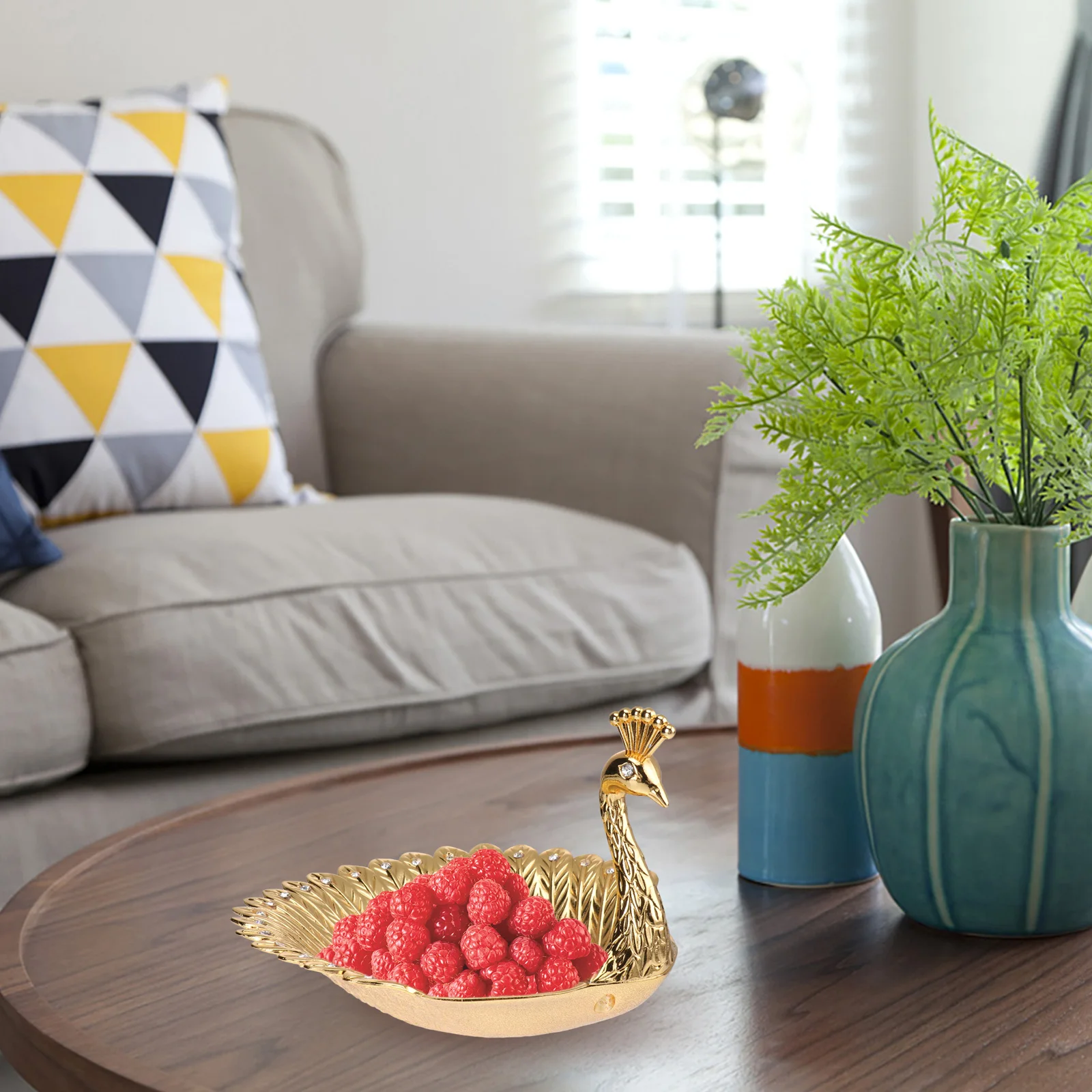 

1Pcs Zinc Alloy Gold Fruit Tray Creative Storage Plate for Snacks Dessert Cake Serving Tray Home Kitchen Desktop Decoration