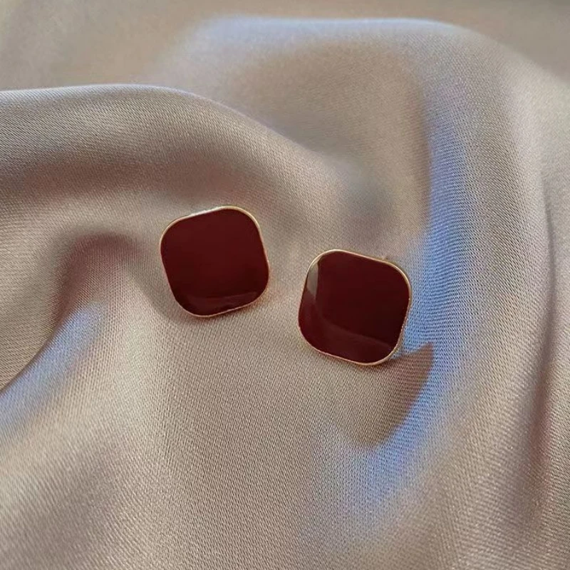 Retro Wine Red Square Stud Earring for Women Korean Simple Geometry Temperament Jewelry Christmas Girlfriend Gift