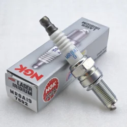 1pcs NGK Laser Iridium Spark Plug MR8AI9 7692 OE Number 09482-00612