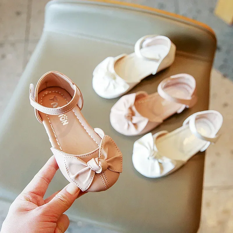 

Spring Summer Sandals New Korean Version Semi-sandals Girls Baby Bow Princess Pu Footwear Fashion Casual School Student Shoes