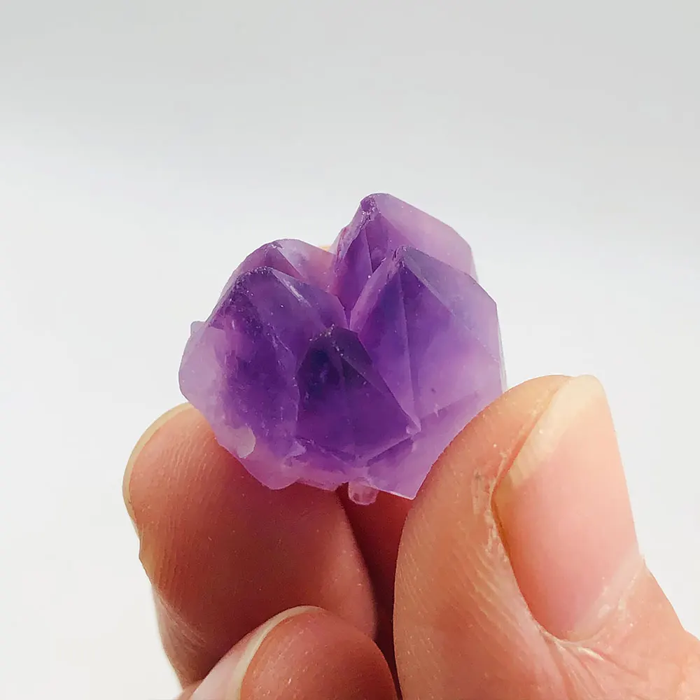 1pc Random Natural Purple Amethyst Flower Skeletal Crystal Clusters Mineral Aquarium Home Room Decor Reiki Healing Rock Stone