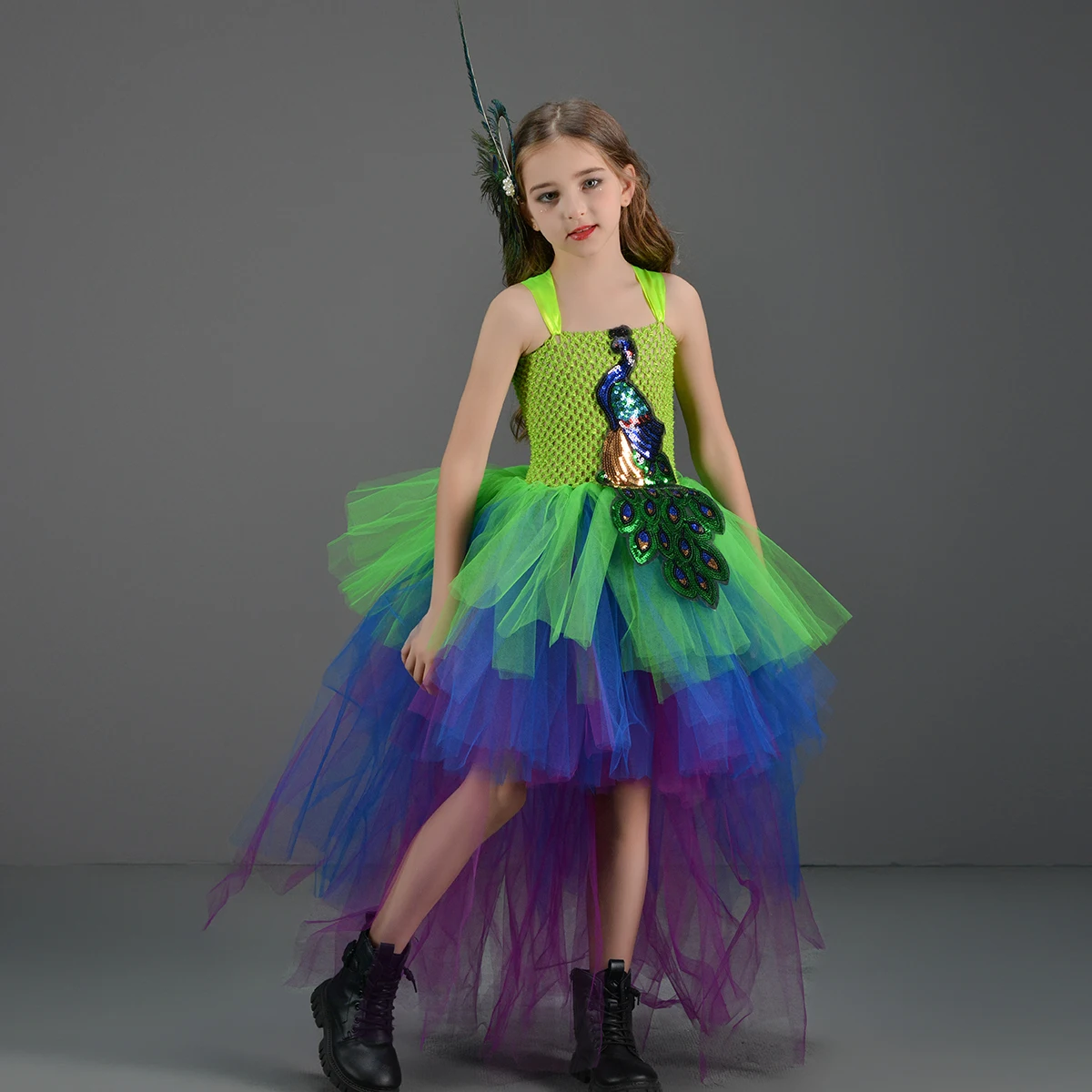 Abito tutù alto basso pavone per ragazze Festa di compleanno Purim Costume da spettacolo Bambini Abito da ballo pavone Piume Abiti da ragazza in tulle