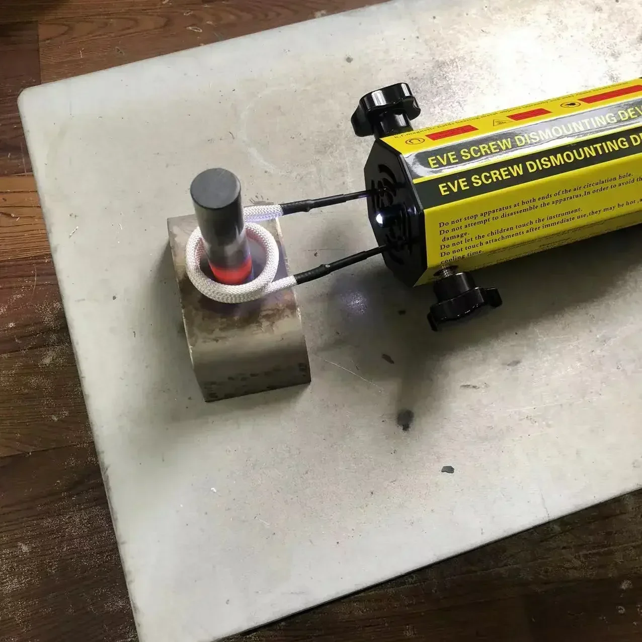 

Wholesale Handheld Small Induction Heater Rusty Screw Removal Tool Portable Mini Inductor