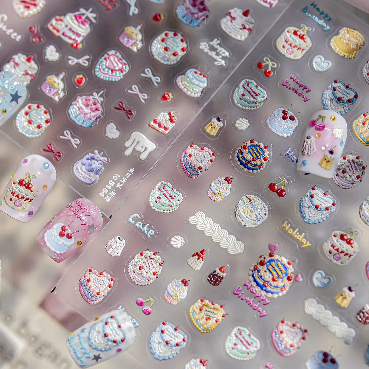 لذيذ كعك الحلوى كريم الشوكولاته الكعك الفواكه الفراولة الكرز Bowknot شيك مسمار الفن أعواد تزيين مانيكير الشارات