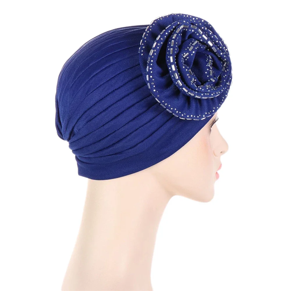 2025 turbante de flor grande, sombrero plisado indio, gorro para quimio, pañuelo para la cabeza para mujer, Hijab musulmán, gorros con diamantes, gorro para la cabeza para la pérdida de cabello