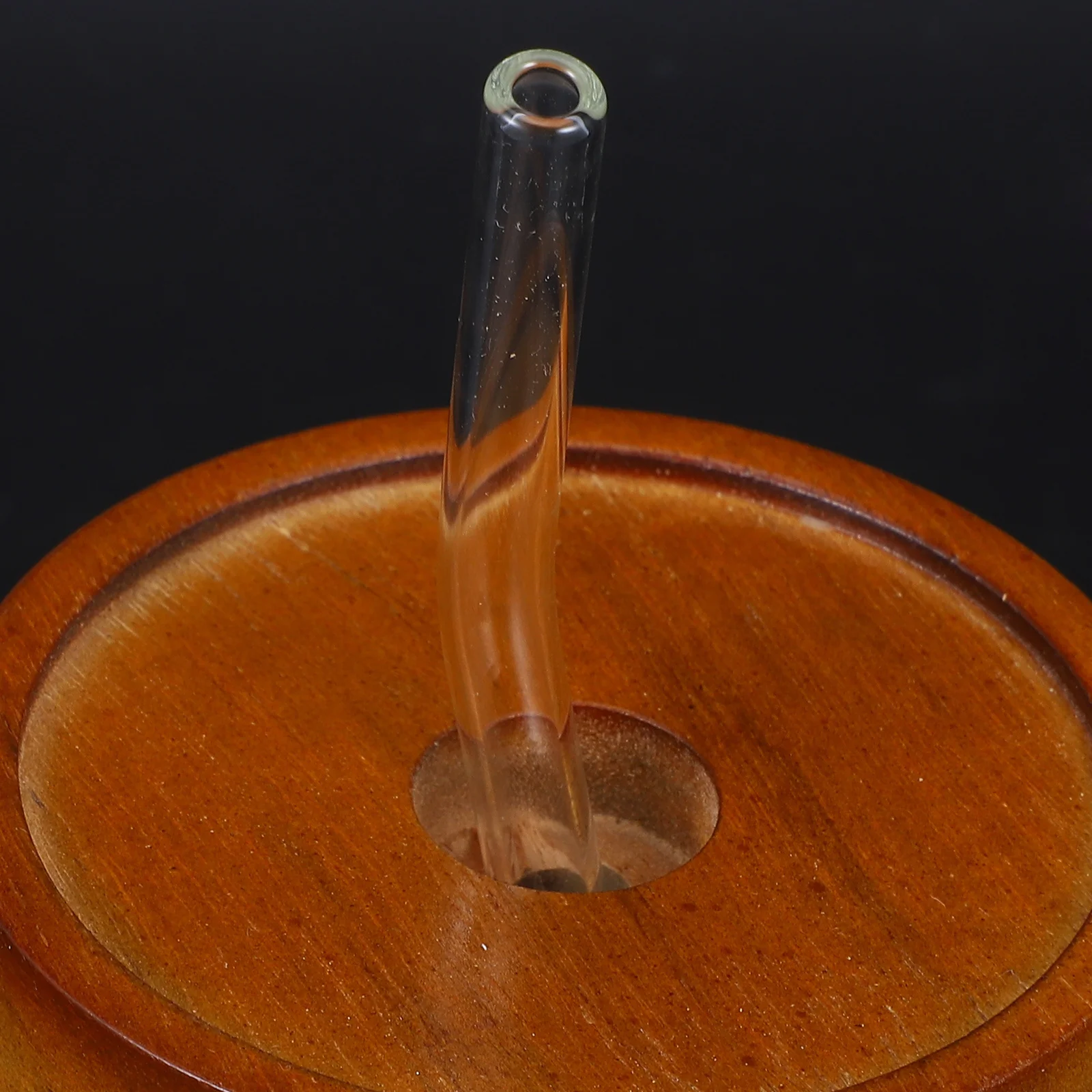 

1Set Striped Glass Cup with Lid Straw Ample Capacity Comfortable Lip-Friendly Rim Portable Beverage Container for Water Milk