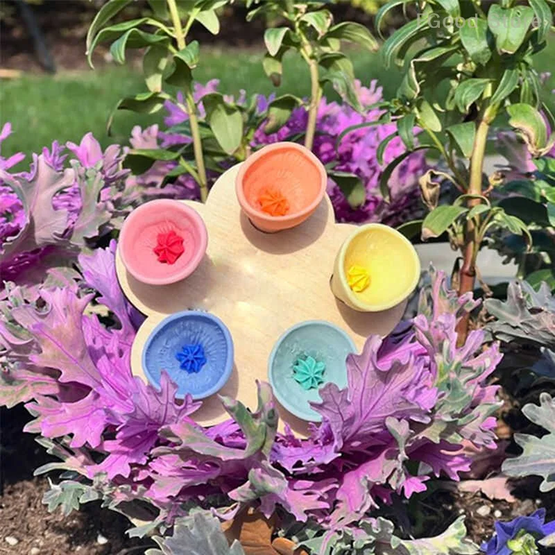 5pcs Bees Insect Drinking Cup Bee Drinking Fountain Cup Flower Shape Bees Water Feeder With Holder Beekeeping Supplies