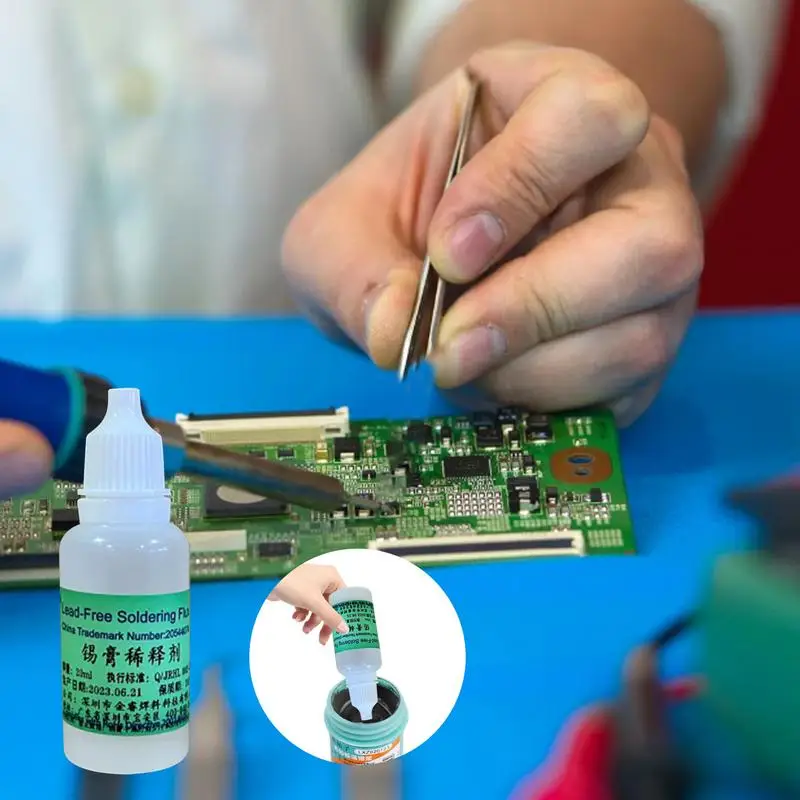 

Metal solder paste thinner 10ml copper flux thinner dropper design flux thinner suitable for metal materials