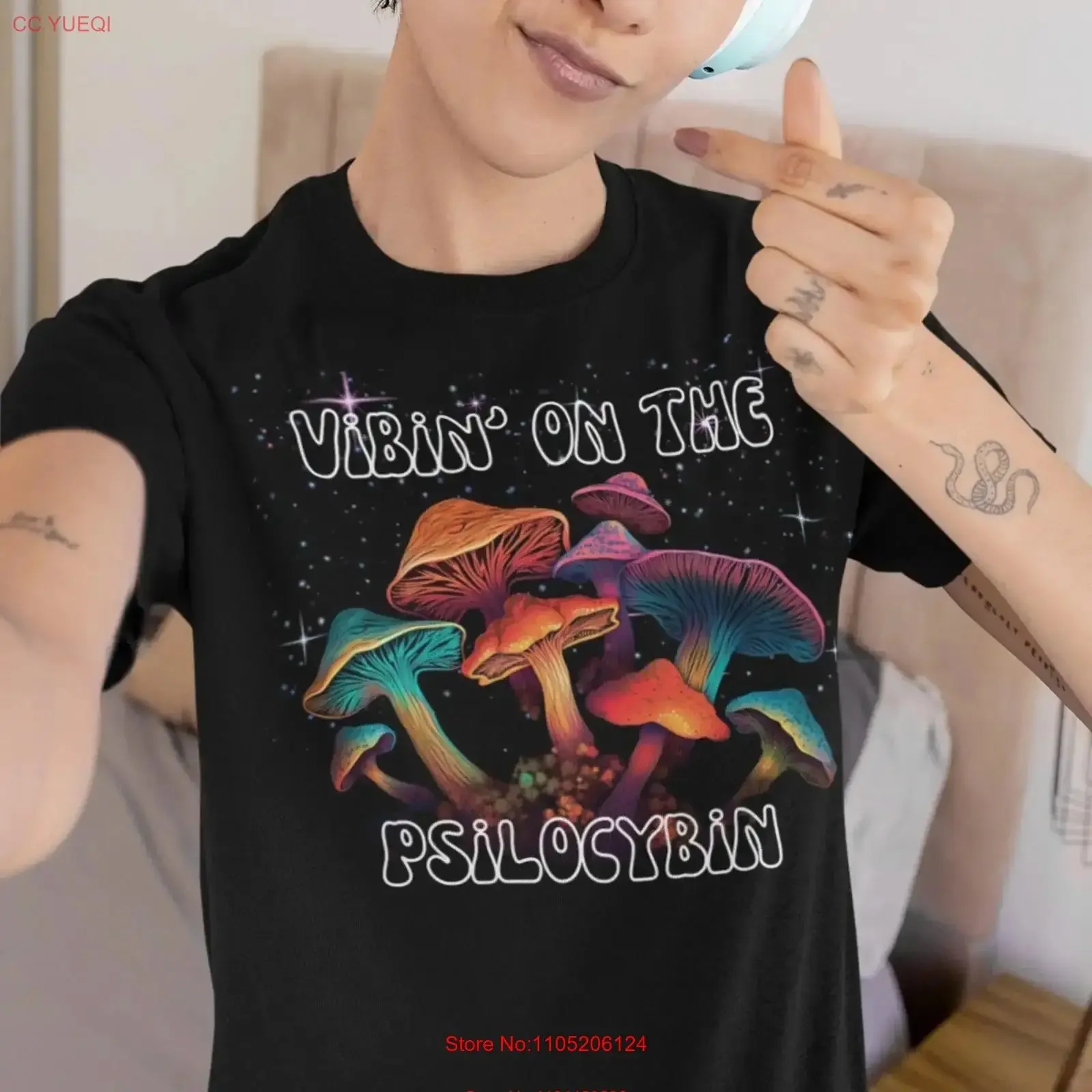 Vibin on the Psilocybin T Shirt Mushroom Botanical Psychedelic Magic Mushrooms Festival Gaming vintage Washed Slightly Soft