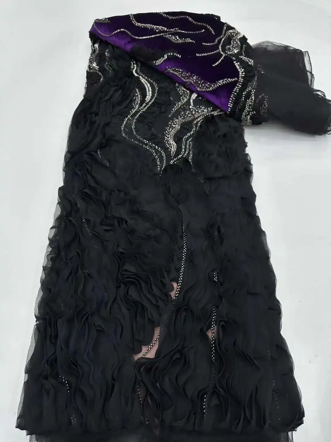 

2026 High Quality African Sequins Velvet Lace Fabric Nigerian Beads French Mesh Net Lace Fabrics For Sewing Wedding Party Dress