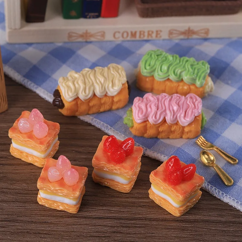 

5pcs Mini Strawberry Mille Crepe Cake Matcha Cream Roll Model Miniature Simulation Resin Food Dessert DIY Decor Accessories Prop