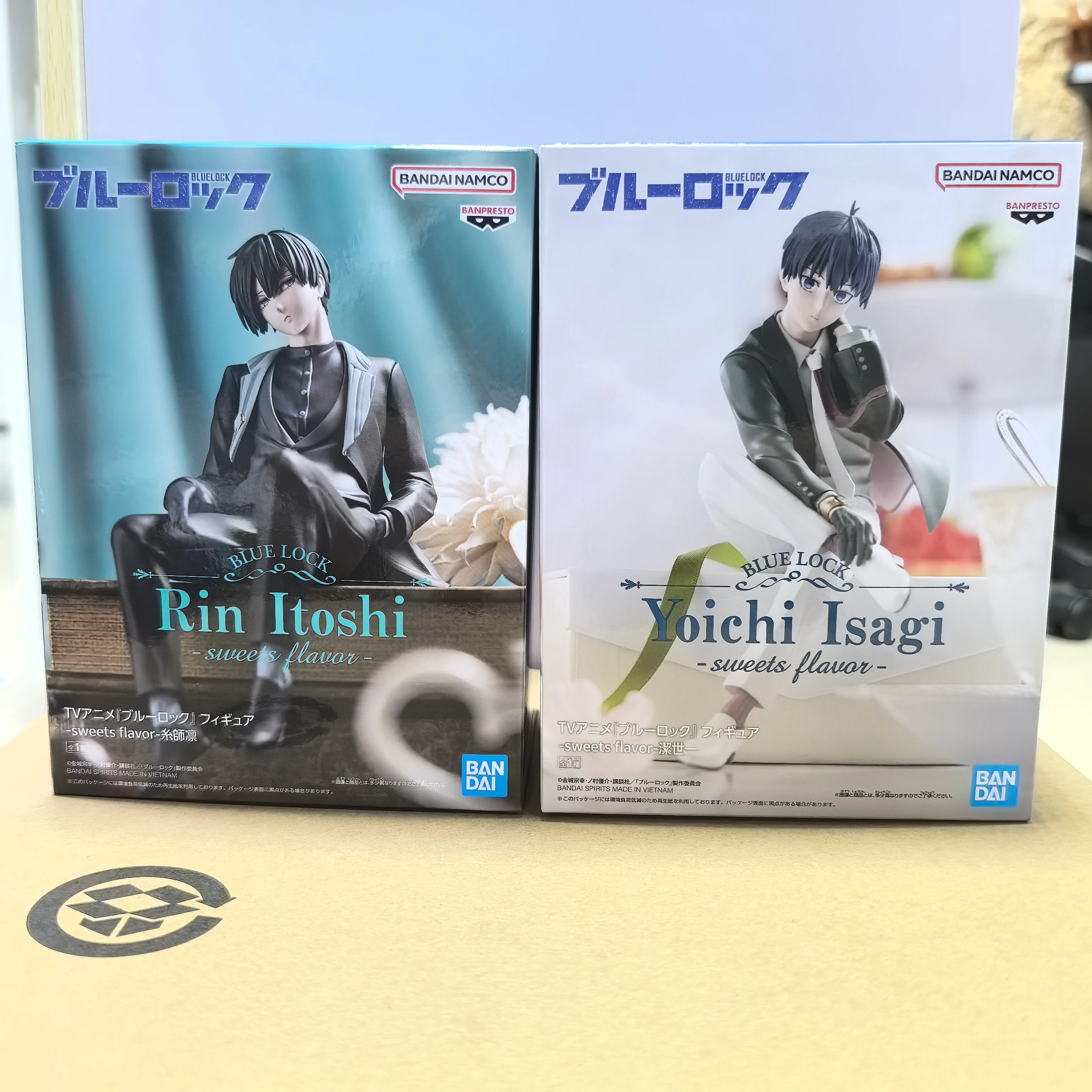 オリジナルバンダイブルーロック甘い風味-yoichi-yisagi-リンイツシアクションフィギュアおもちゃ-pvc-モデルコレクションアニメ置物人形