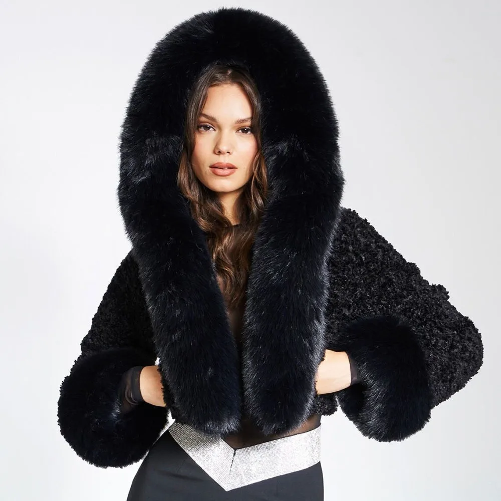Furry Cropped Faux Fur Coats Winter Women Short Fluffy Fur Jacket Fashion Y2K Hooded Jackets Long Sleeve Thick Warm Fur Overcoat
