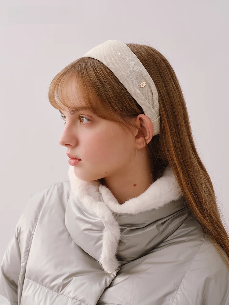 

Широкая вышитая повязка для волос в корейском стиле для женщин, зимняя модная, из полиэстера, без рукавов