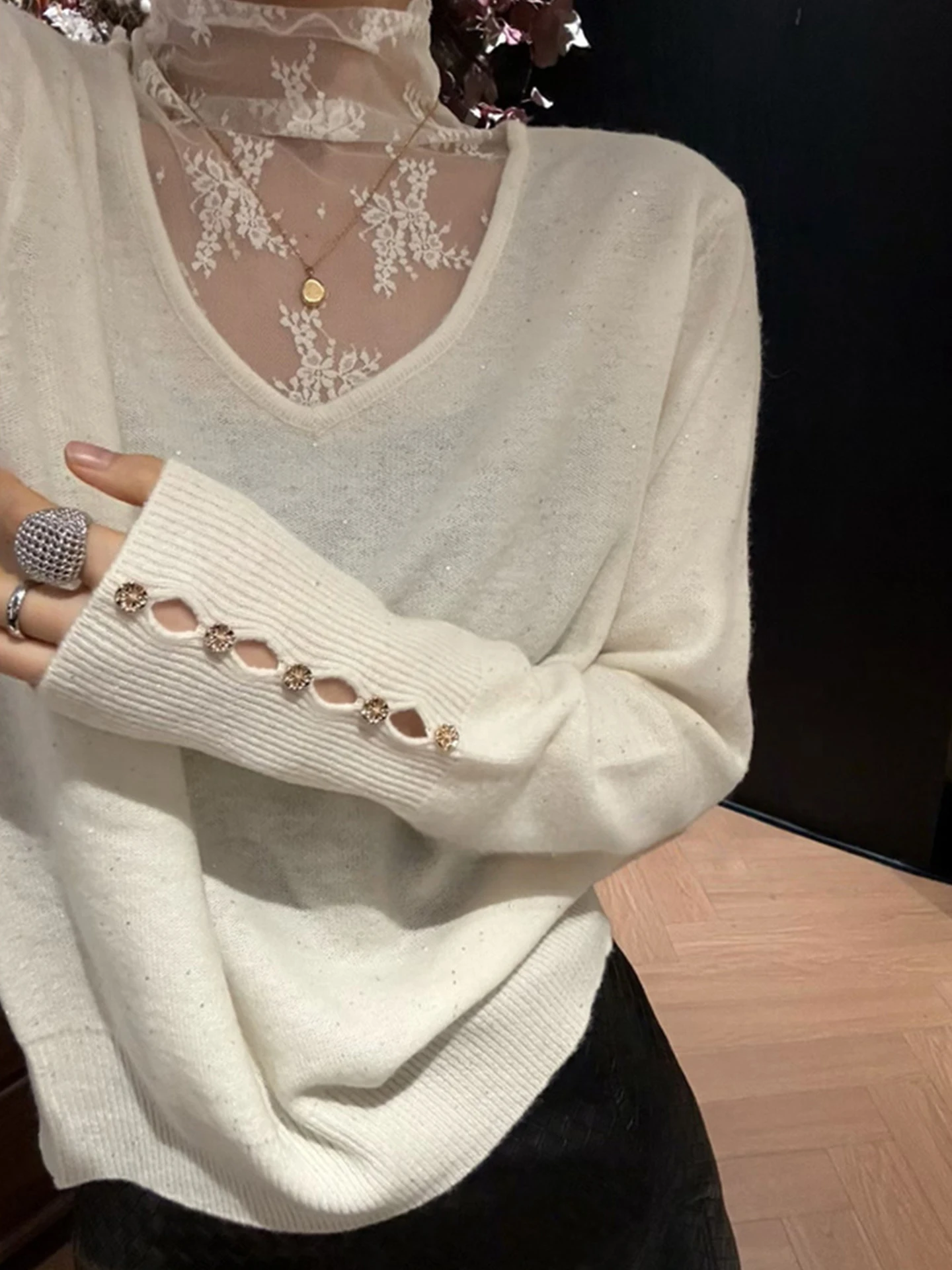 Automne hiver longue Sve dentelle brodée épissure tricoté Base irt Faionable haut amincissant coréen Sle coupe droite