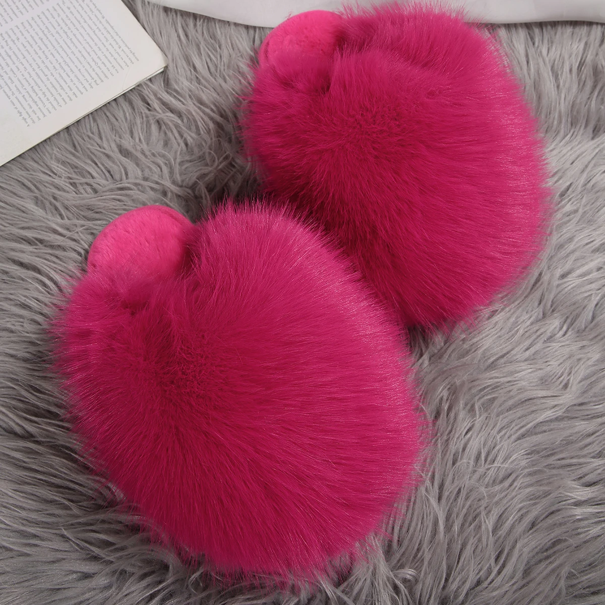 Зимние женские пушистые тапочк – обзор и цена Fluffy Fur Slipper