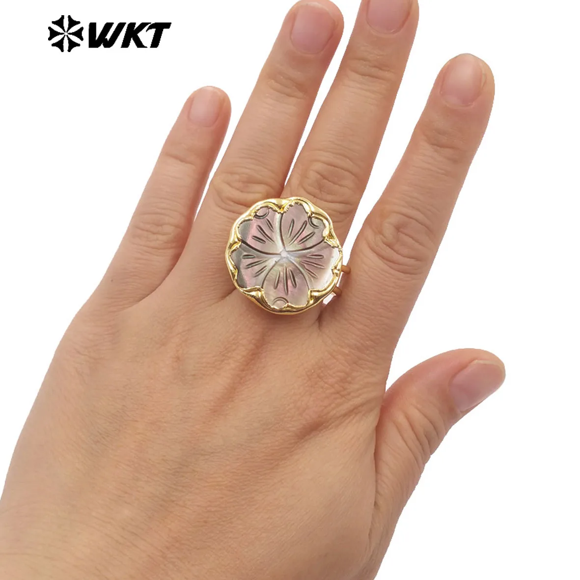 WT-MPR165  Gentle Natural Shell US7 Adjustable Ring With 18k Real Gold Plated For Women Special Jewelry