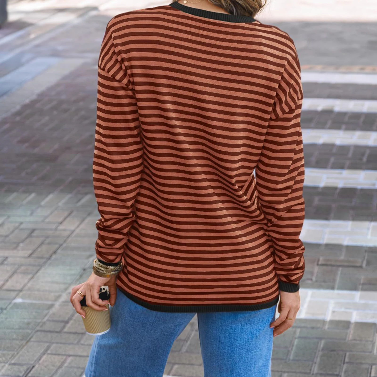 

Women's Autumn Winter Vintage Casual Jumpers Tops Long Sleeve Round Neck Loose Fit Striped Pullover Sweaters with Pocket