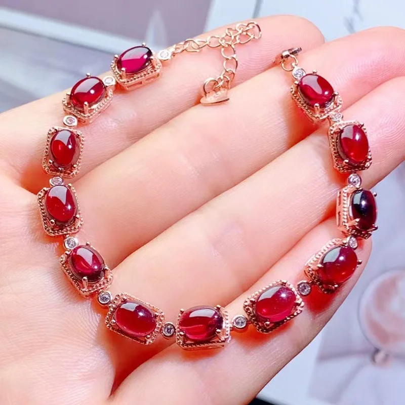 

Natural Pyrope Garnet for Wedding 5mm*7mm 12 Pieces Total 8.4ct Garnet 925 Silver Bracelet with God Plating Woman Birthday Gift