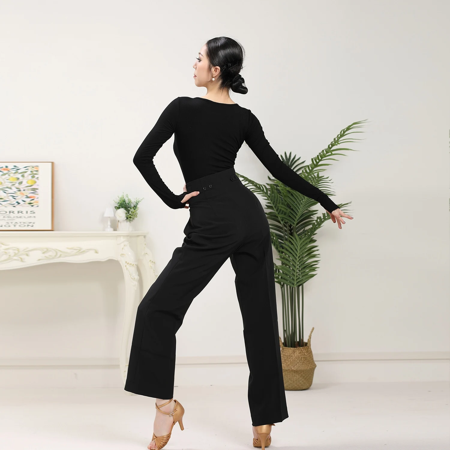 2025년 신상 여성용 라틴 댄스 탑 긴 소매 연습 셔츠 삼바 차차 탱고 성인 여성 라틴 댄스 의상 XH3382