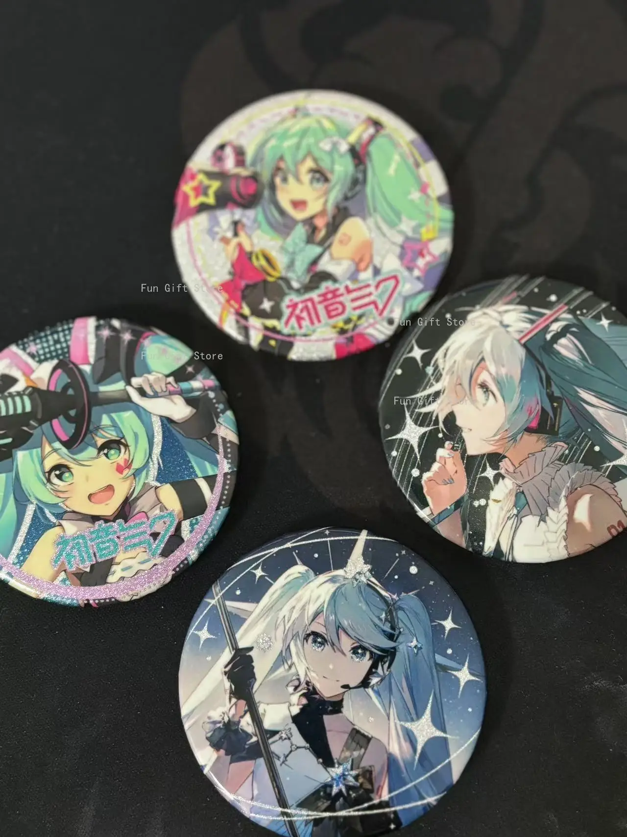 Anime Hatsune Miku Newly Designed 58mm Kawaii Tinplate Badge Cute High-definition Double Flash Accessory Christmas Birthday Gift