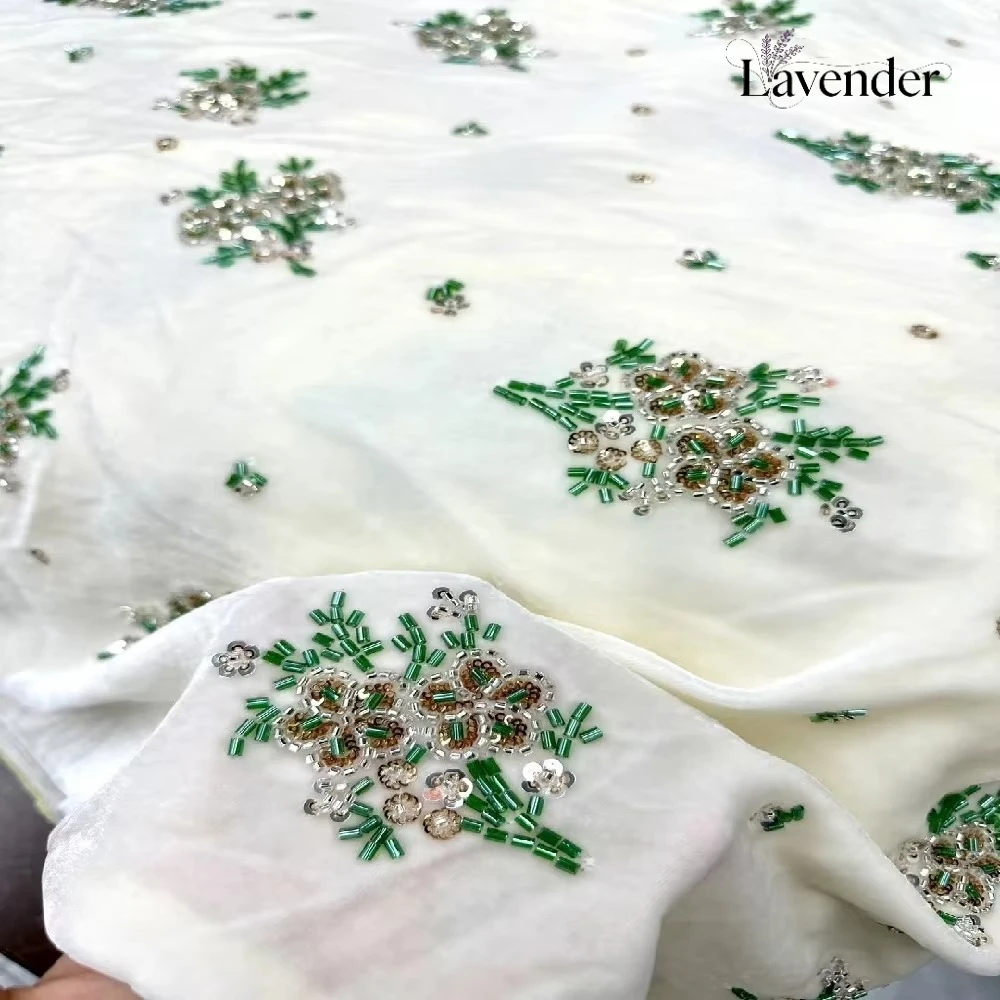 velours-de-soie-biologique-de-qualite-superieure-100-soie-broderie-motifs-magnifiques-tissu-en-soie-pour-pantalons-kimono-costumes-robes