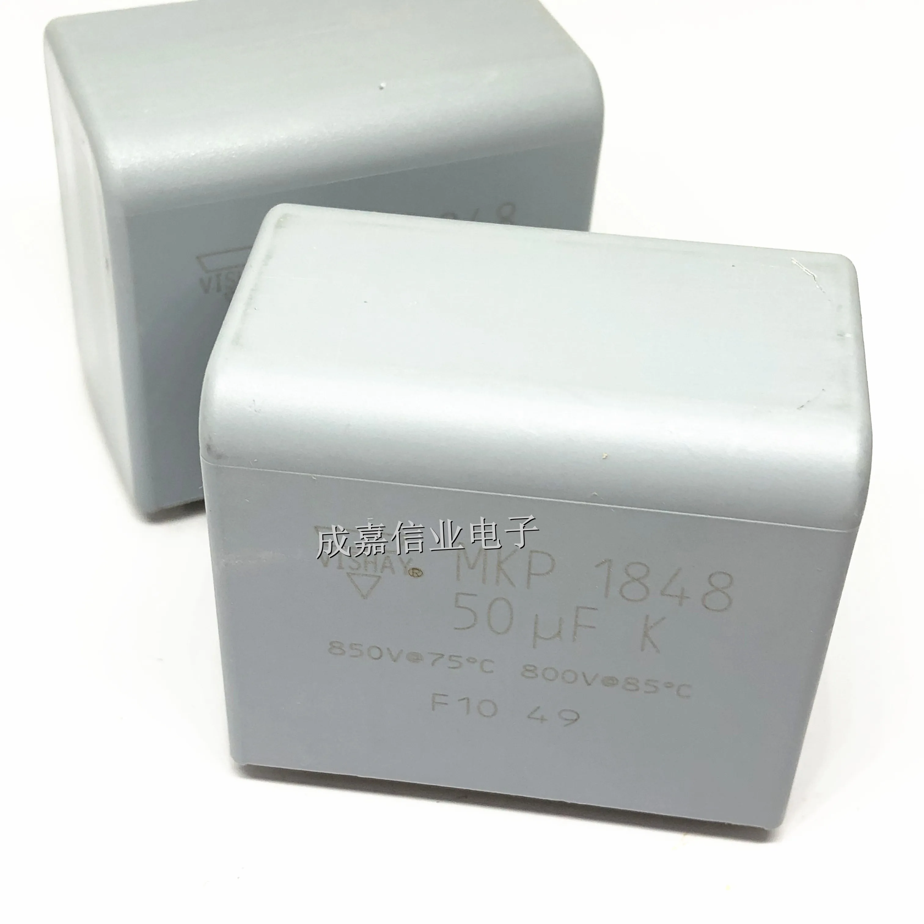 1pcs/Lot MKP1848650085Y5 Film Capacitors 50uF 800VDC 5% 4Pin 4.5mOhms Operating Temperature:- 40 C-+ 105 C