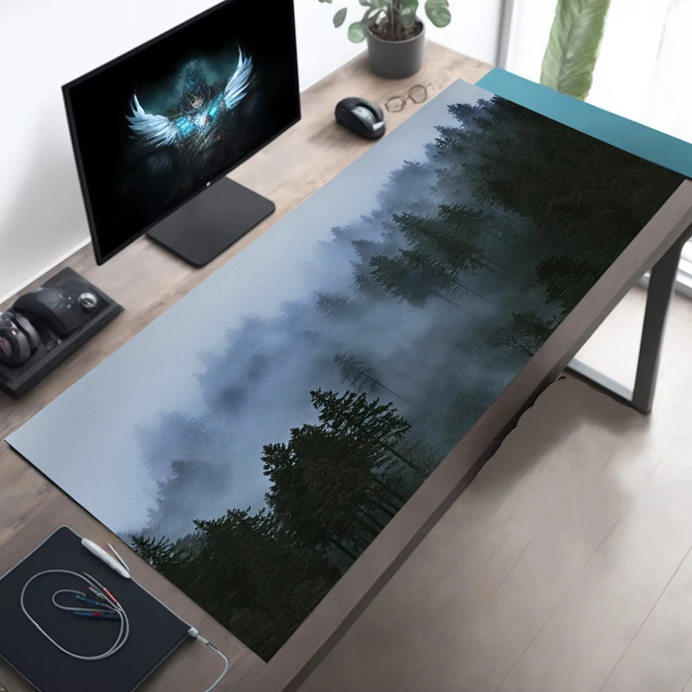 Podkładka pod mysz Foggy Mountain Forest Landscape Duża podkładka pod mysz do gier XXL Keyboard Gamer Desk Mat Anime 900x400 Gumowe długie podkładki pod mysz — zdjęcie produktu 2