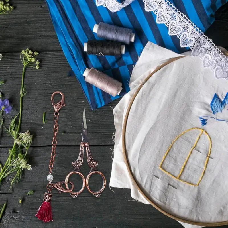 مقص مع خيوط مدببة سلسلة ، مقص الكروشيه ، خياطة الحرف اليدوية ، أداة لخيوط