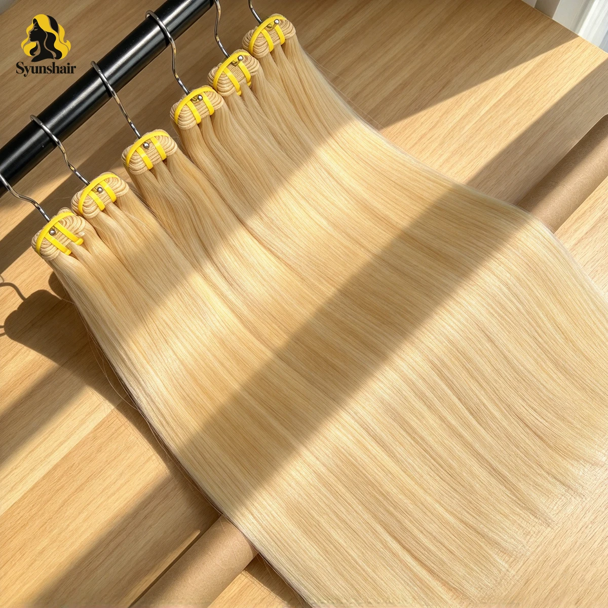 613 Blonde, glatte, unbehandelte Echthaar-Bündel, 100 % Echthaar, vorgefärbte, zum Einnähen geeignete Haarverlängerungen für schwarze Frauen. – Detail 1