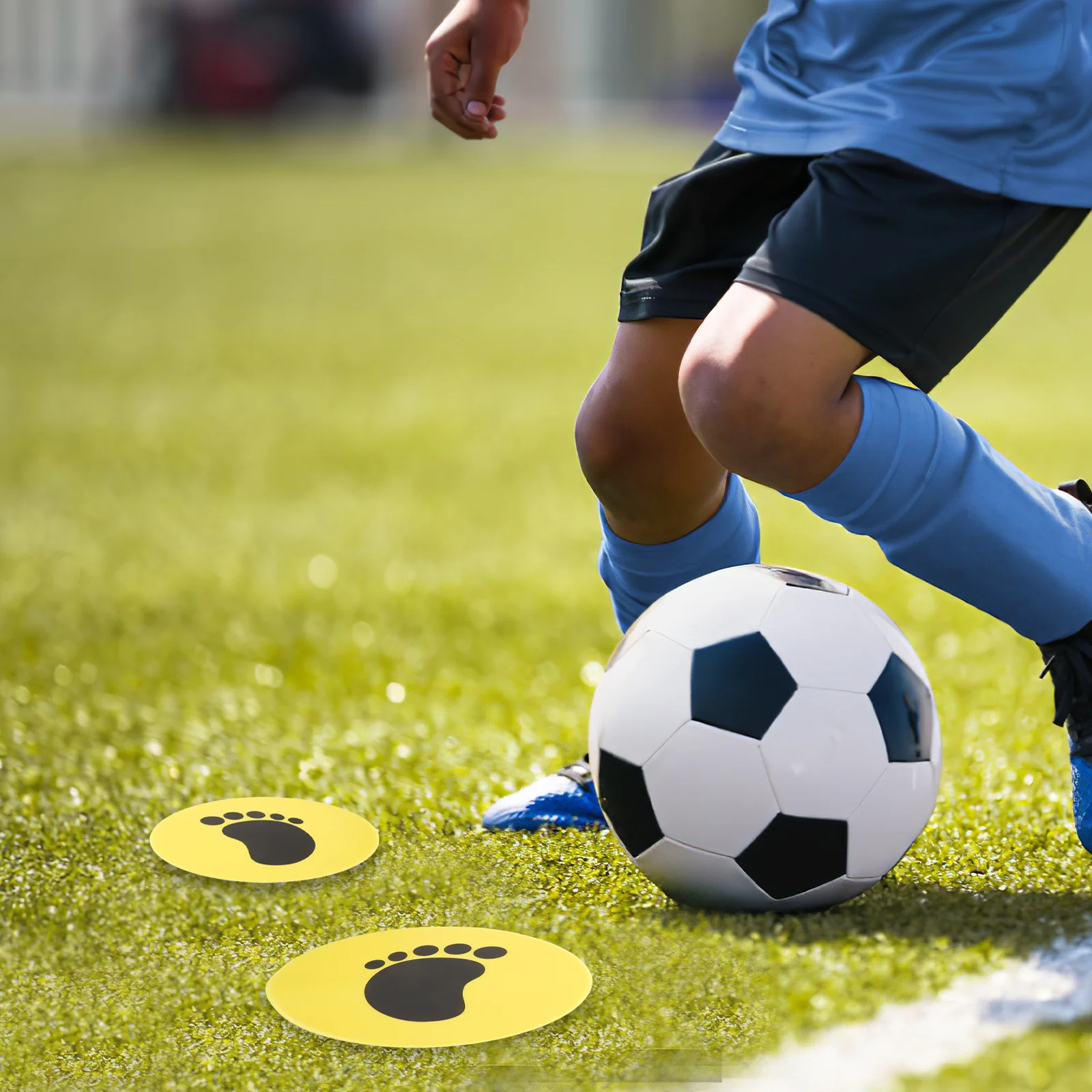 

2Pcs Palm Ground Marker Pad PVC Non-Slip Backing Football Training Tool for Soccer Basketball Field Floor Spot