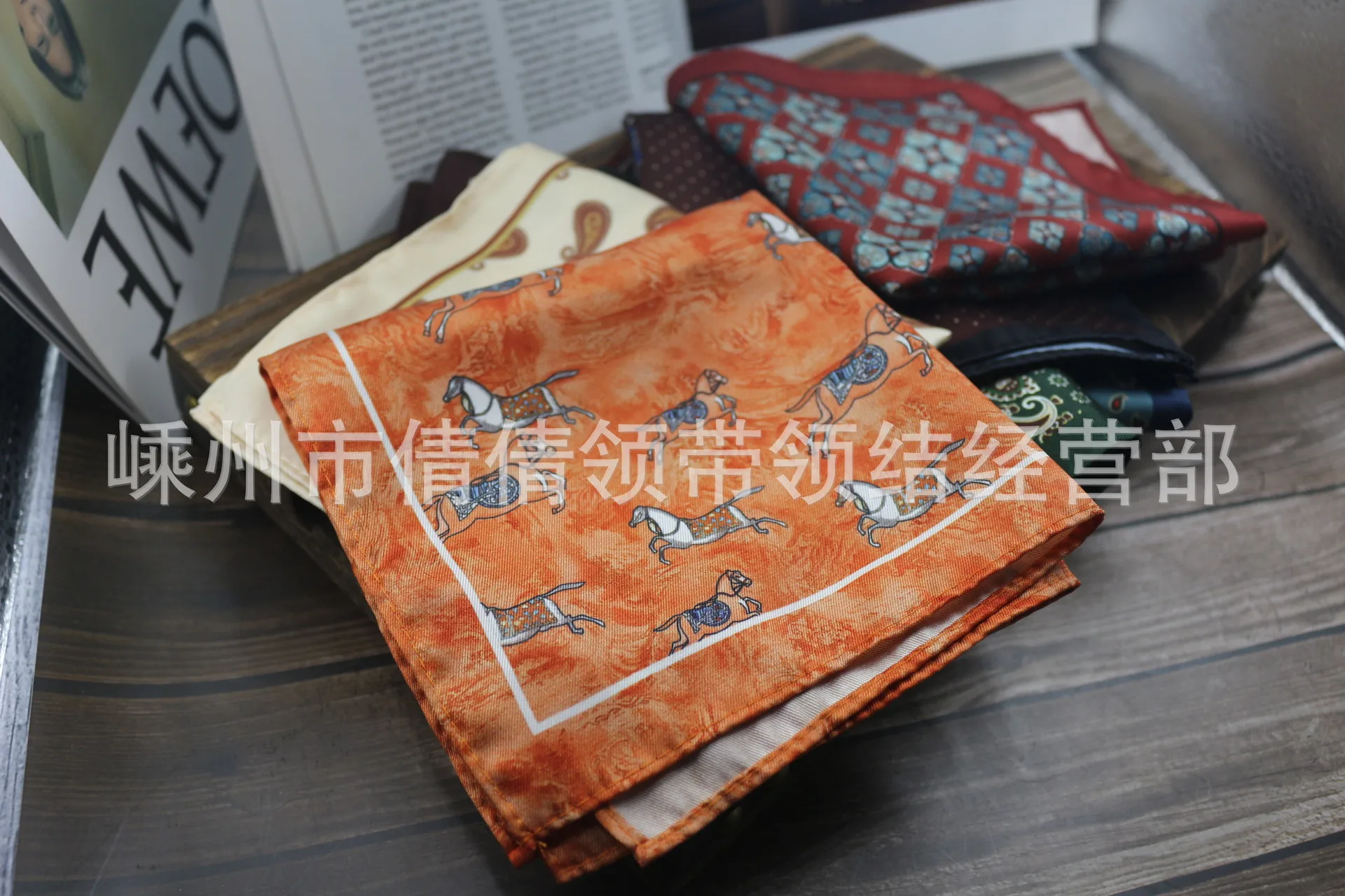 Vintage Print Pocket Square Men's Formal Handkerchief for Suit Tuxedo & Business Wear Elegant Orange Patterned Chest Scarf