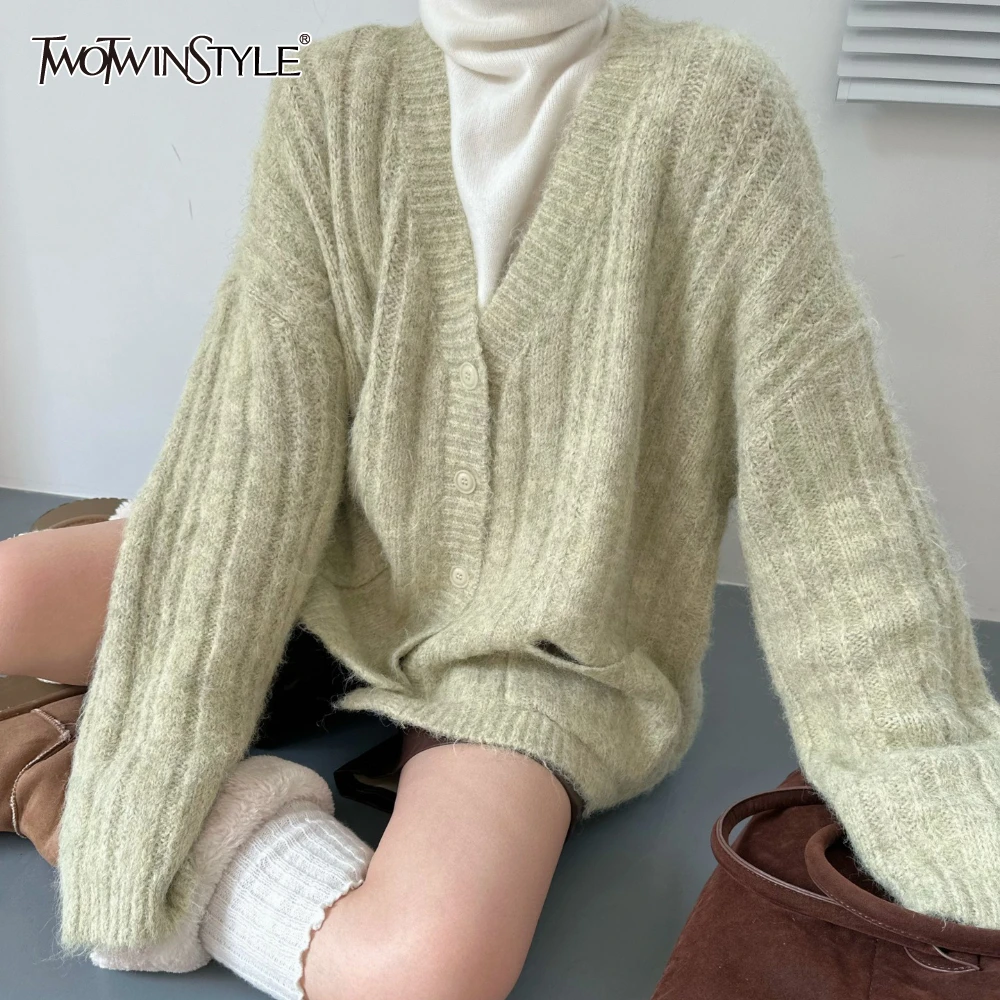 

TWOTWINSTYLE Solid Spliced Pocket Sweater Female V Neck Long Sleeve Loose Minimalist Casual Women's Sweaters Autumn Fashion New