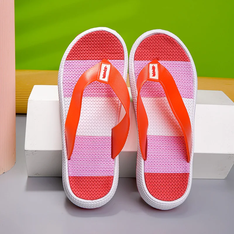 Fashion Women\'s Summer Flip-flops Flat House Slippers Soft Sandals Women 2021 Beach Slippers Comfort Women Flip-flops New W7