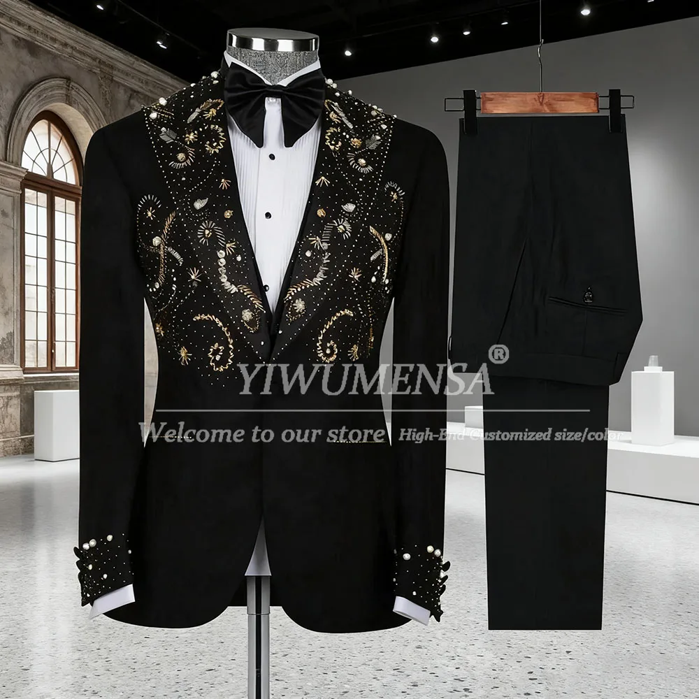 

Luxury Men Suits Metal Embellished Blazer Formal Groom Wear Wedding Tuxedo Plus Size Male 3 Pieces Jacket Vest Pants Customized