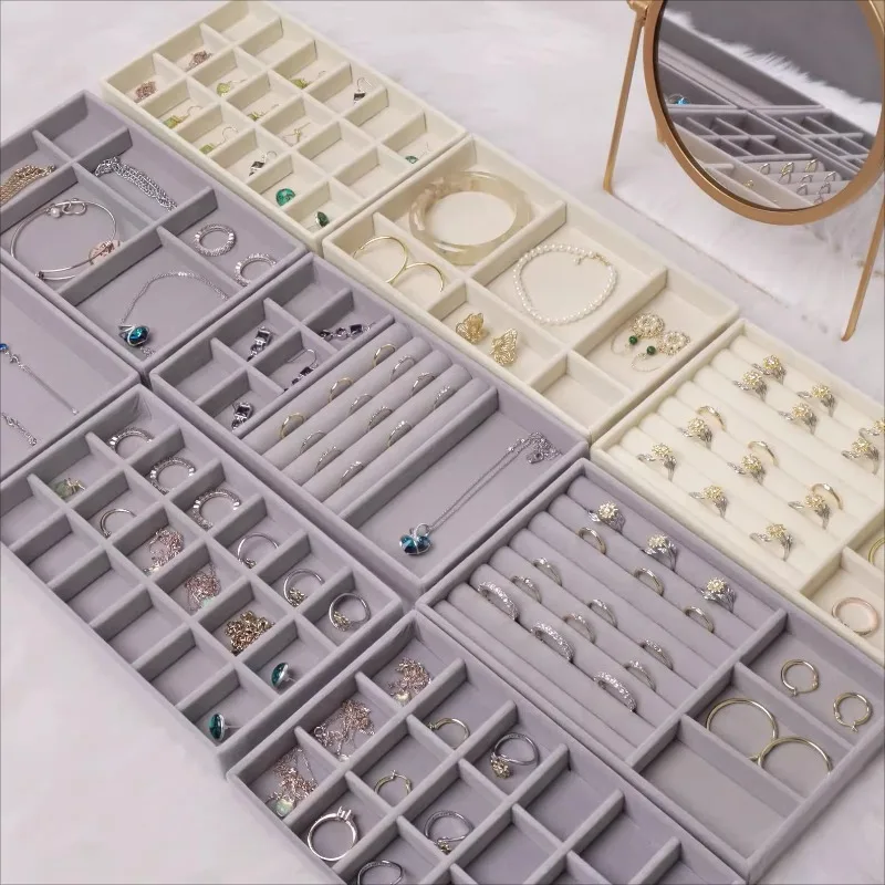 

Фланелевая подставка для ювелирных изделий, штабелируемый органайзер для колец и сережек, портативный держатель для ожерелья, коробка для изысканного хранения ювелирных изделий