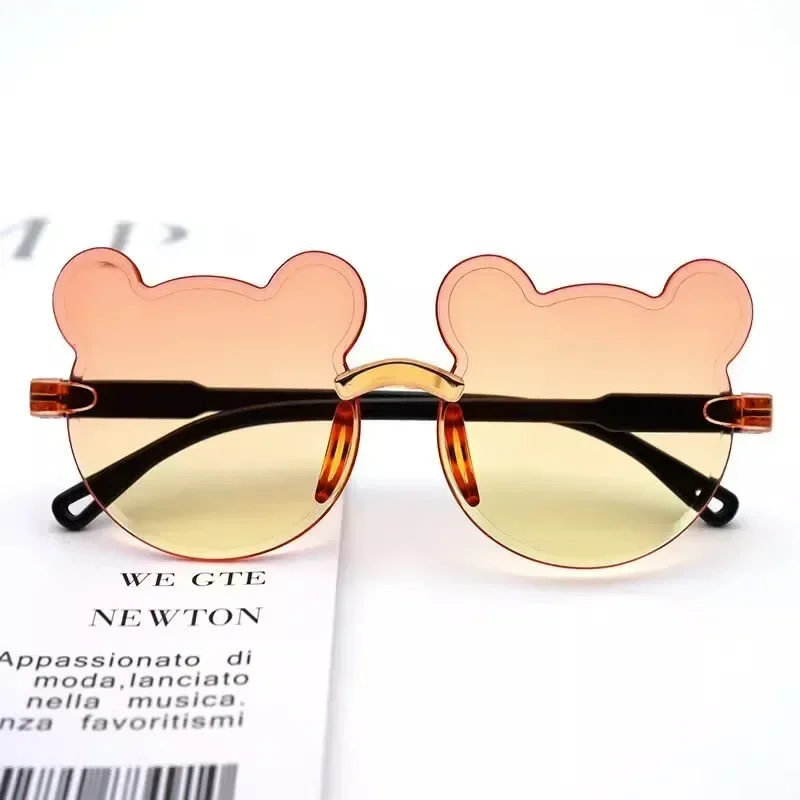 Children and girls sunglasses Baby glasses spring and summer boy sunshade mirror UV protection cute bear hot sale