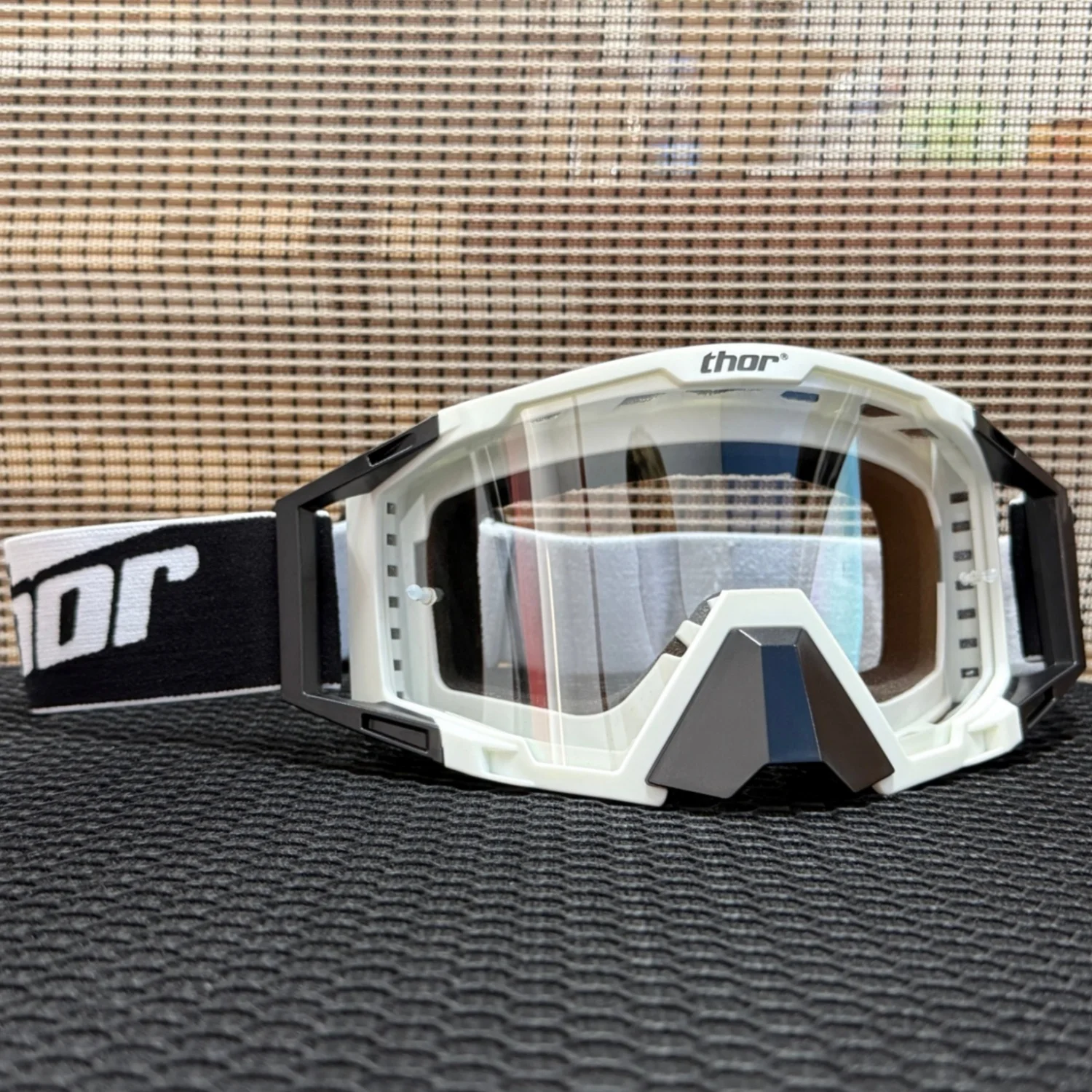 MX ATV Off-Road Motorcycle Goggles HD UV400 Anti-Impact Wind Dust Proof Helmet Friendly Eyewear for Skiing Riding Outdoor Sports