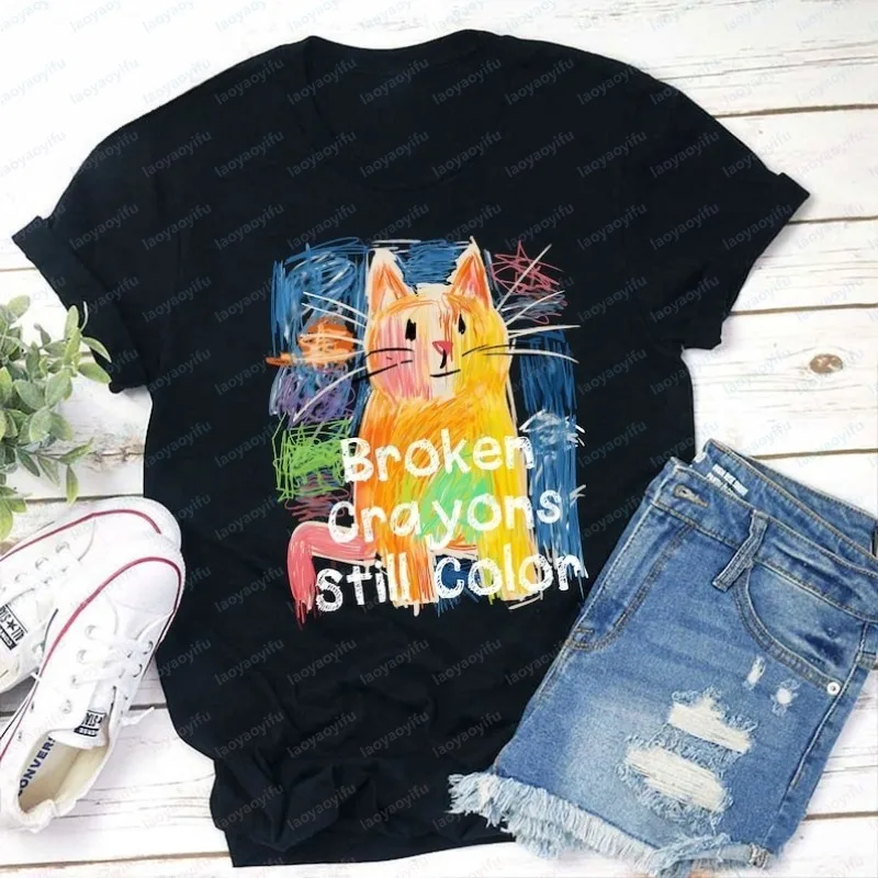 

Broken Crayons Still Color Art Cat T-Shirt Gift for Teacher Women's Doodle Style Tee Graffiti Graphic Summer Tops Streetwear