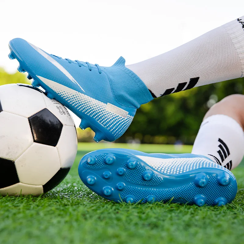 

New High Quality Rebound Mens Womens Football Shoes Comforta Training Sports Shoes Lightweight Support Nail Shoes Competitions