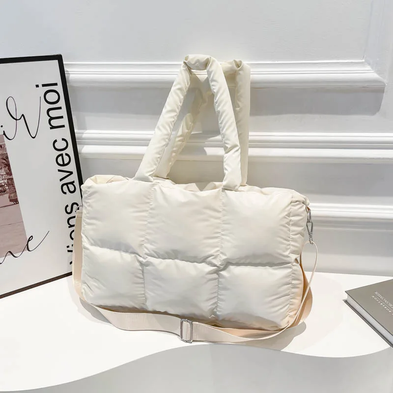 

Women's Casual Bag2025New Korean Version Cloud Down Bag Square Simple Versatile Underarm Single Shoulder Tote Bag Trendy