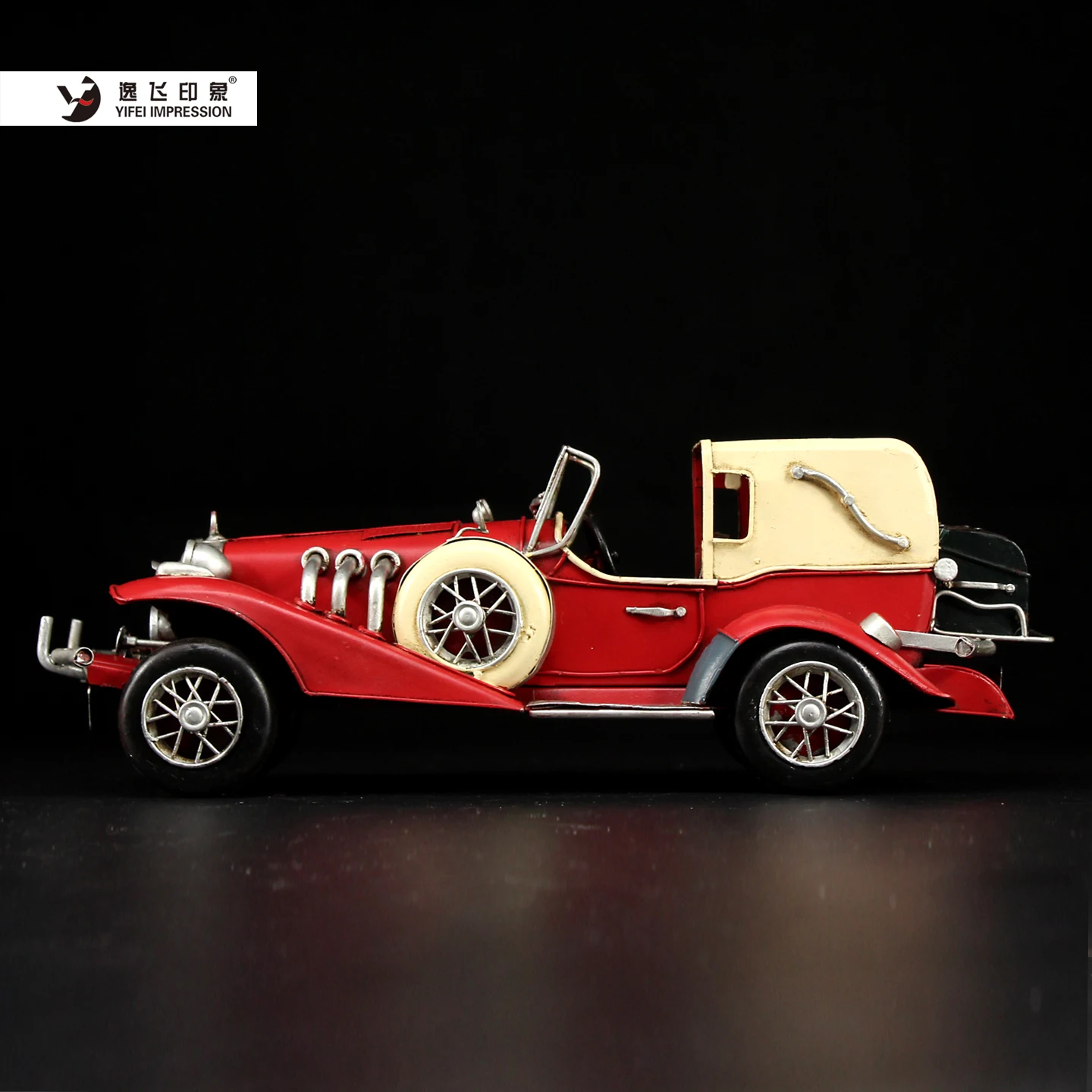 Vintage Red Convertible Car Model Handmade Iron Classic Vehicle Figurine Retro Home Office Desk Decor Gift for Car Lovers