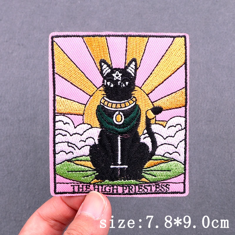 Parche bordado de gato de dibujos animados, parches para planchar para ropa, tarjetas de Tarot de animales, parche Fusible de costura para ropa, pegatinas, insignias