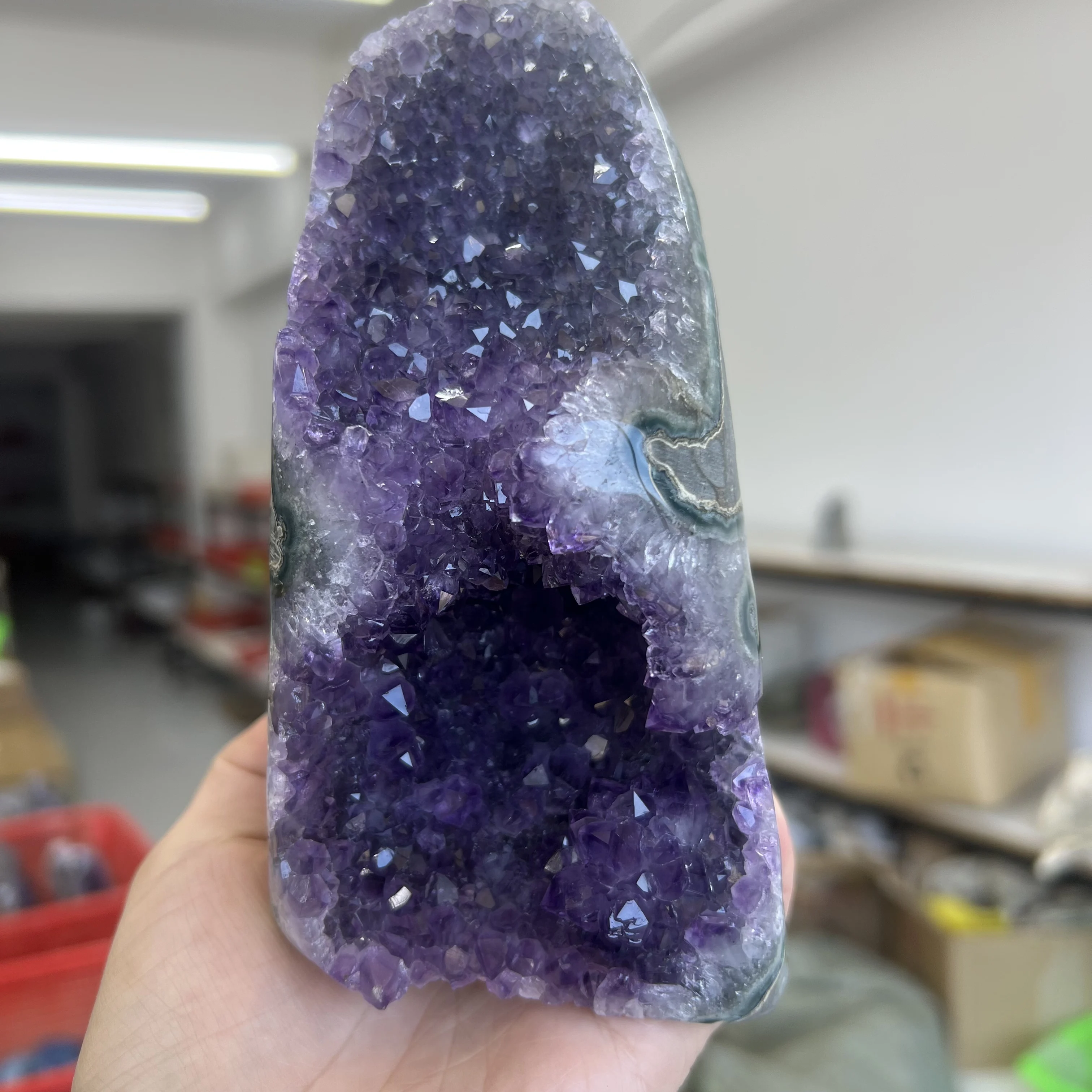 926g 14cm  Natural Uruguay Dream Amethyst Quartz Crystal Cluster stand